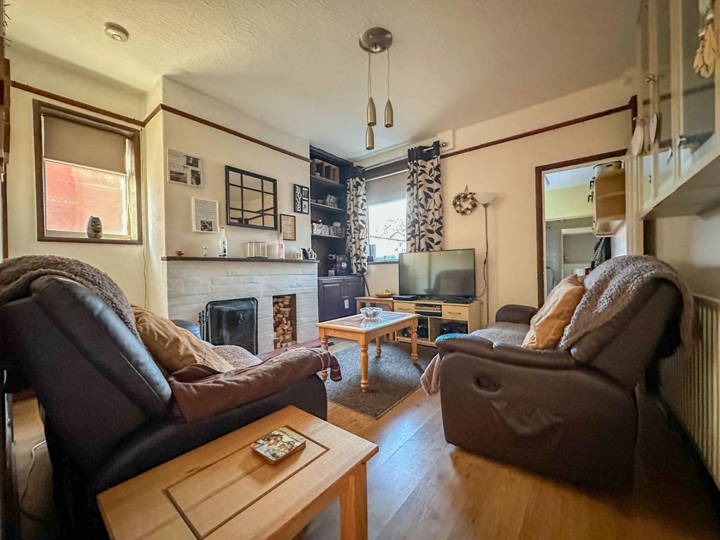 Southview, Broughton, North Lincolnshire, DN20 3 bed semidetached