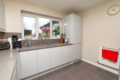 4 Howley Close, Irlam, Manchester, M44 6RY