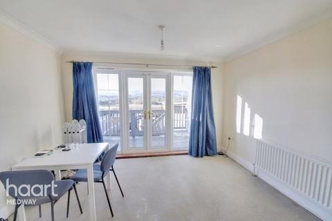 8 Hall Road, Wouldham, Rochester, ME1 3XN