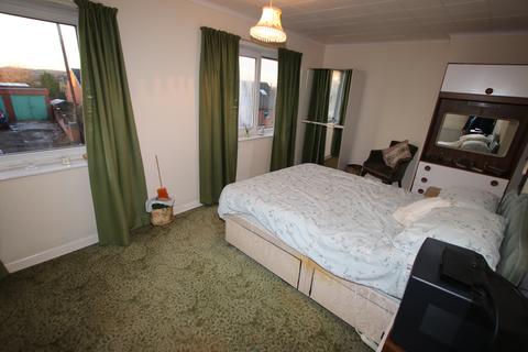 12 Bly Road, Darfield, Barnsley, S73 9DN