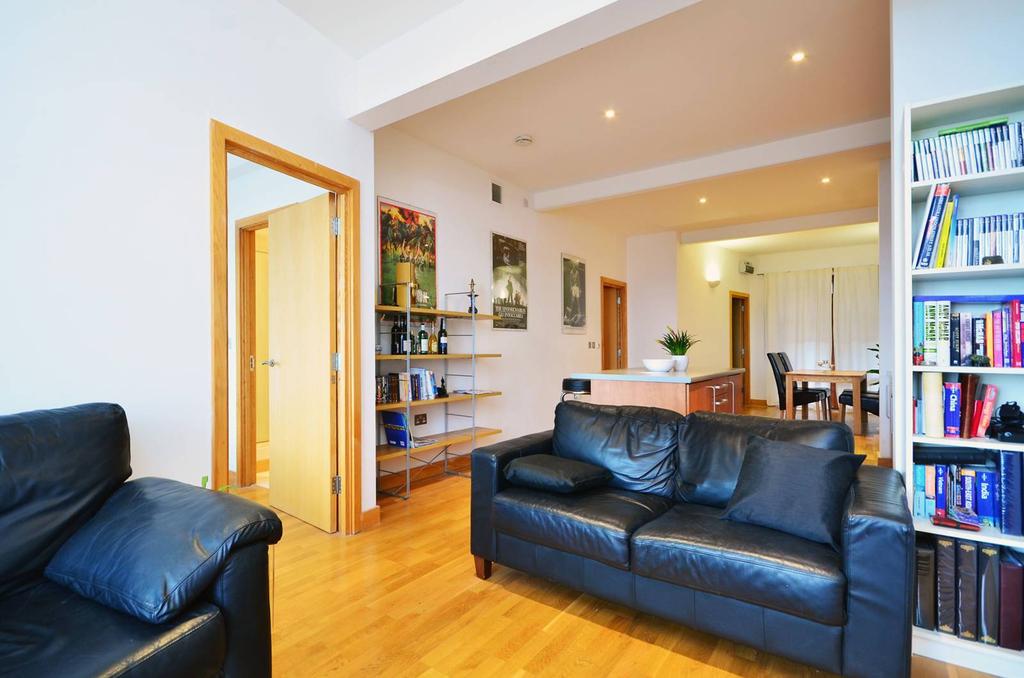 Roach Road, Bow, London, E3 2 bed flat £2,350 pcm (£542 pw)