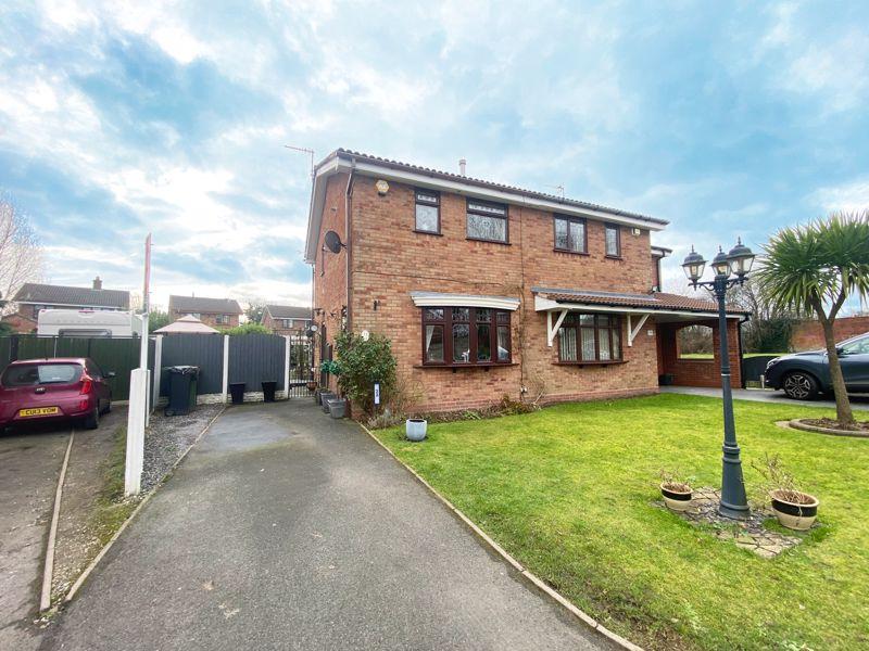 Highmoor Close, Coppice Farm Estate, Willenhall 2 bed semidetached