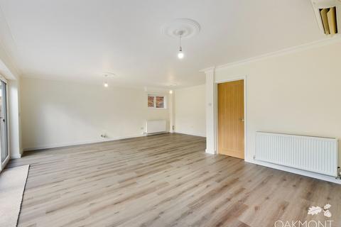 4 bedroom detached house for sale, Brook Road, Brentwood
