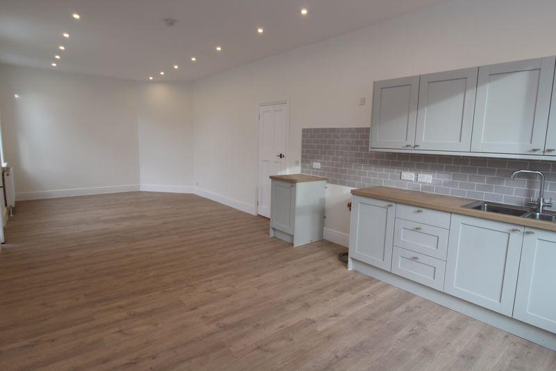 Dracaena Avenue, Falmouth 5 bed detached house for sale £600,000