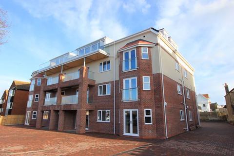 2 bedroom apartment for sale, College Avenue, Rhos on Sea