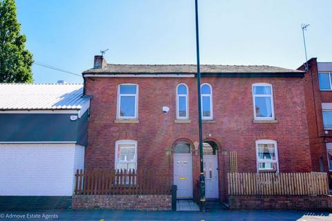 3 bedroom terraced house for sale, Sinderland Road, Altrincham, WA14 5EU