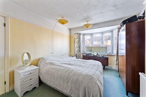 26 Harrow Road, Carshalton, SM5 3QQ