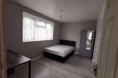 3 bedroom house to rent, Hayton Green, Canley,