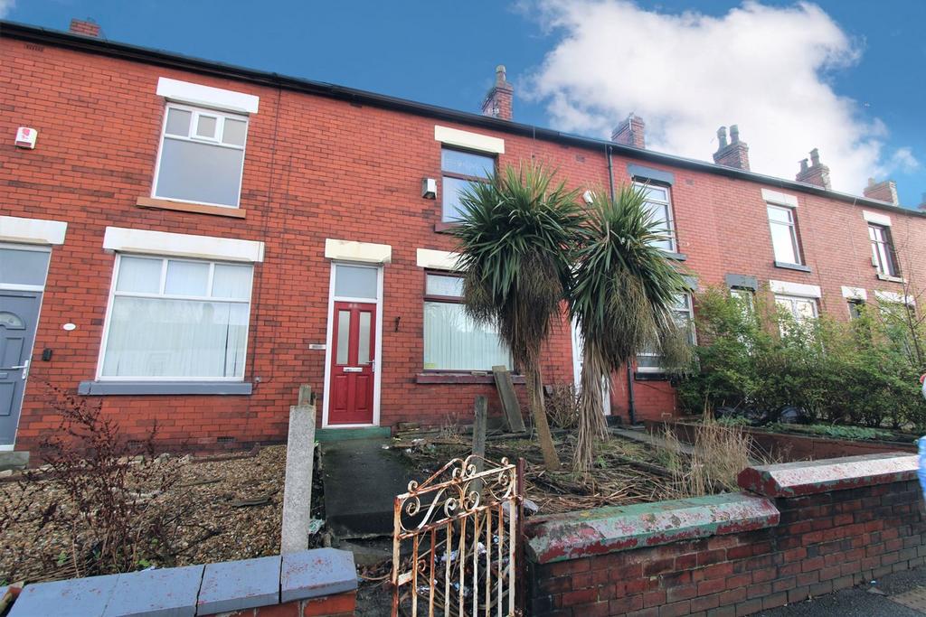 Wigan Road, Bolton, BL3 2 bed terraced house £70,000