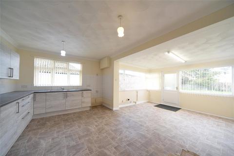 3 bedroom bungalow to rent, Kingsway, Mildenhall, Bury St.Edmunds, Suffolk, IP28