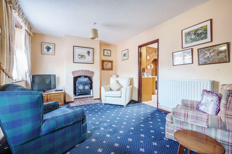 Stoke Lyne, 3 bed terraced house for sale £300,000