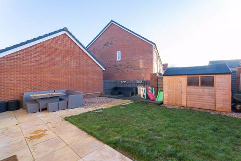 1 Armitage Drive, Wantage, OX12 8GG
