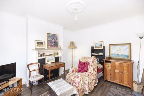 17 Harcourt Road, Bournemouth, BH5 2JG