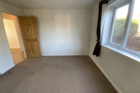 32 Collingham Road, Swallownest, Sheffield, S26 4NW