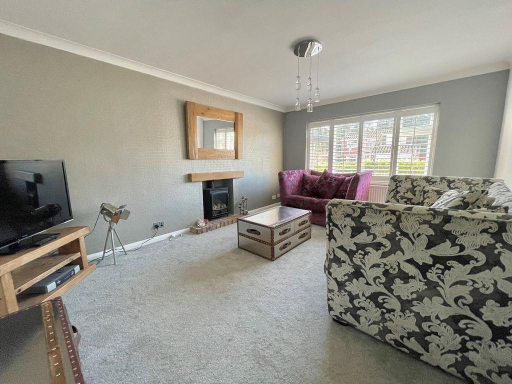 Edenhurst Drive, Formby, Liverpool, L37 4 bed detached house £549,950