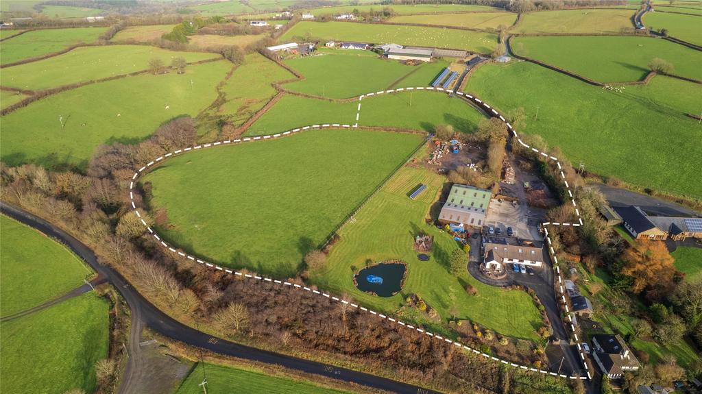 Nympton, South Molton, EX36 7 bed detached house for sale £