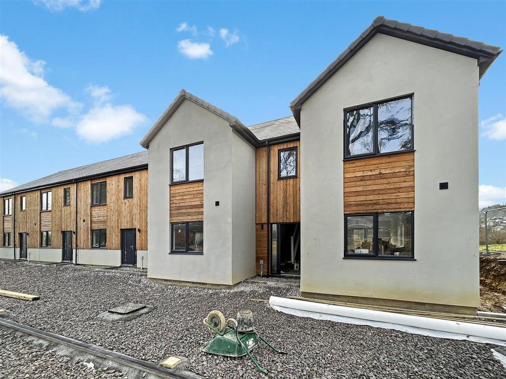 Kennicott Place, Ashburton Road, Totnes 4 bed house £425,000