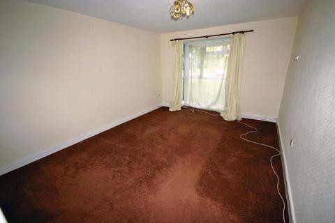 2 bedroom flat for sale, Leagrave