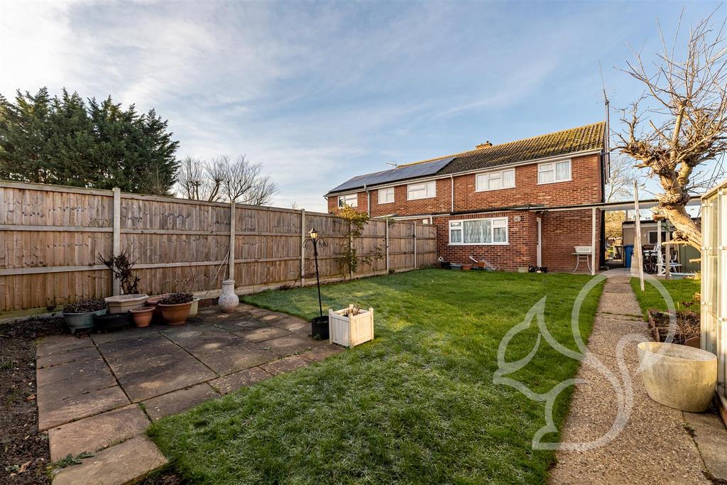 Ash Grove, Great Cornard, Sudbury 3 bed semidetached house £240,000