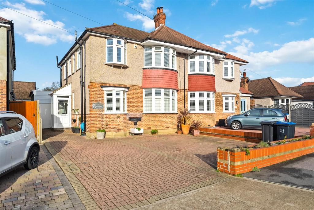 Matlock Way, New Malden 3 bed house £1,025,000