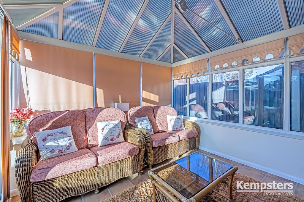 Conservatory 2.jpg