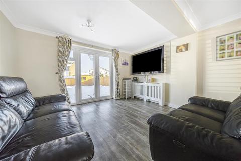 5 bedroom end of terrace house for sale - Fartherwell Avenue, West Malling