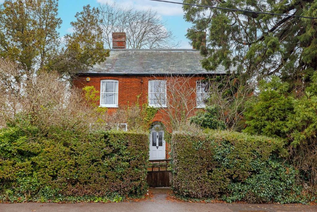 The Downs, Dunmow 5 bed detached house for sale £700,000