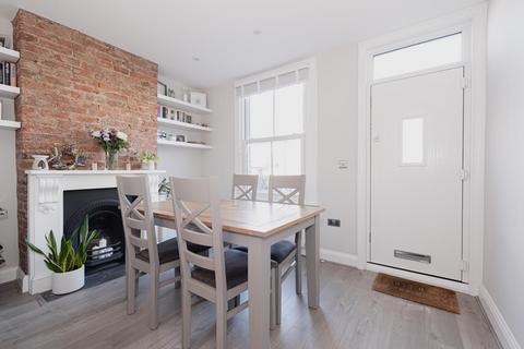 28 Albert Road, Epsom, KT17 4EH