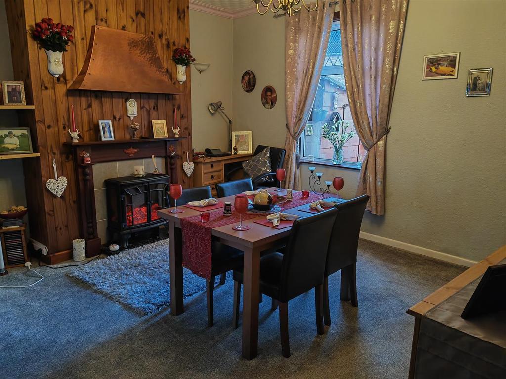 Queen Street, Crewe 3 bed terraced house £149,995