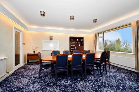 Plumpton Lodge Mitchell Lane, Bradford, BD10 0TA