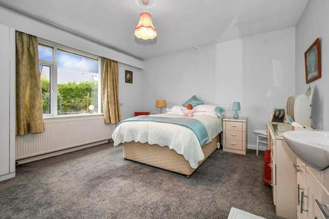 Plumpton Lodge Mitchell Lane, Bradford, BD10 0TA
