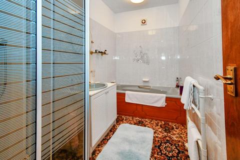 Plumpton Lodge Mitchell Lane, Bradford, BD10 0TA