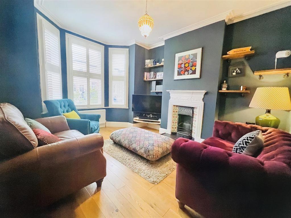 Elm Road, Hale, Altrincham 3 bed end of terrace house for sale £759,000