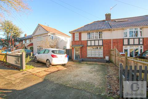 3 bedroom semi-detached house for sale - Beeching Road, Norwich