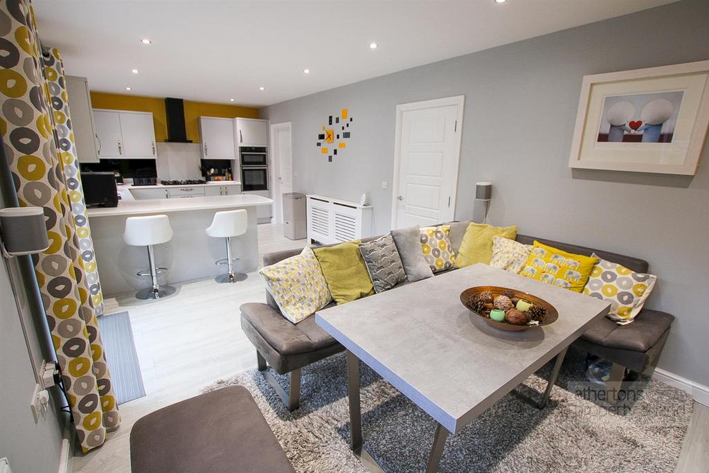 Painter Crescent, Billington, Ribble... 5 bed detached house £499,995