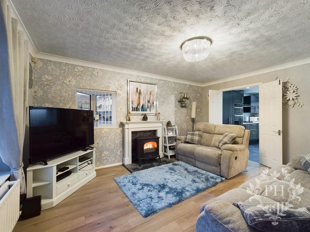 Rothwell Mews, Eston, Middlesbrough 2 bed semidetached bungalow £119,950