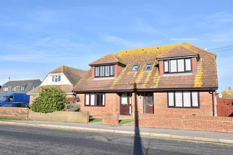3 bedroom semi-detached house for sale - Lydd Road, Camber
