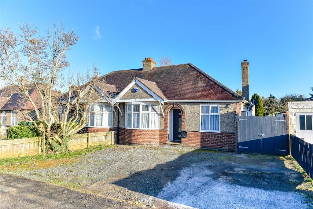 Northampton Lane South, Moulton, Northampton 2 bed semidetached