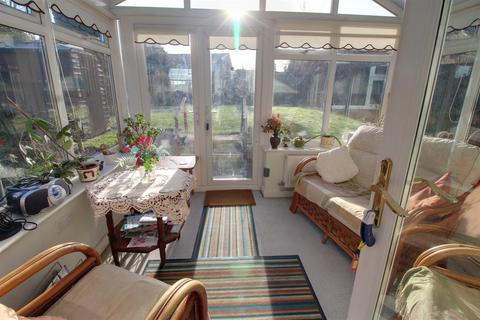 33 Byfords Road, Huntley, Gloucester, GL19 3EL