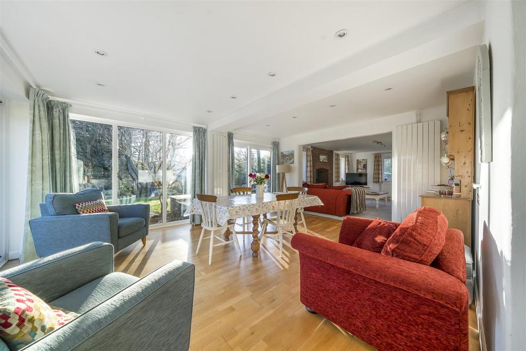 Entertaining space