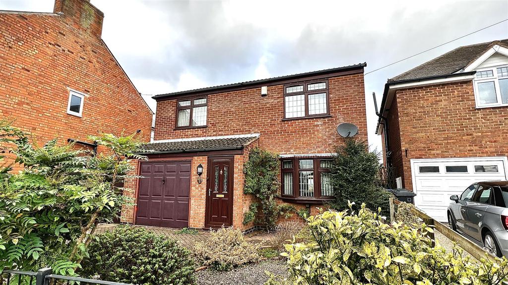 Keats Lane, Earl Shilton, Leicester 3 bed detached house £280,000
