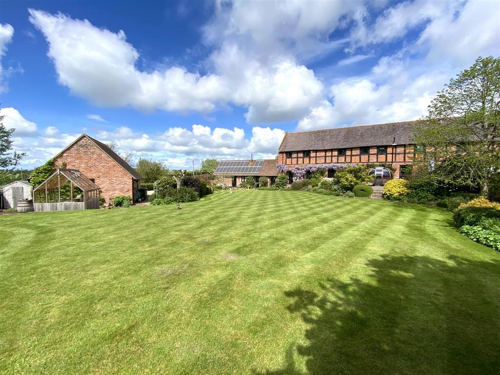 Lower Pulley Lane, Bayston Hill, Shrewsbury 5 bed barn conversion for