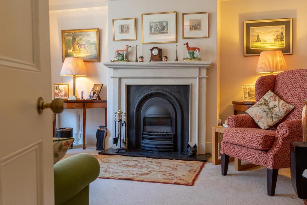 East Mount Road, York, YO24 1BD 3 bed townhouse £750,000