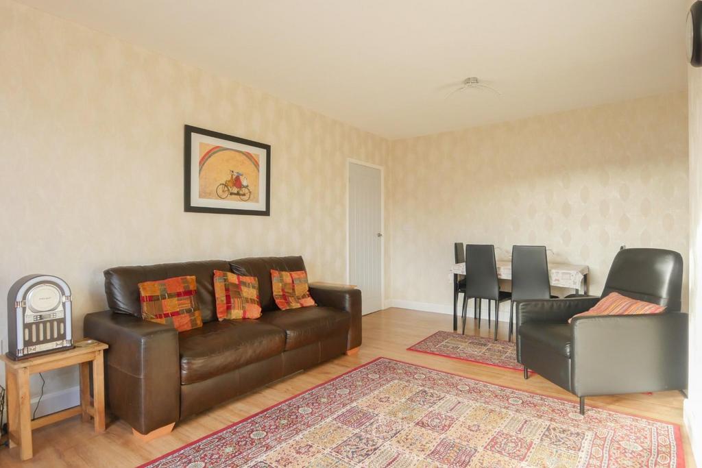The Fairway, Stanningley, Pudsey 2 bed semidetached bungalow £215,000