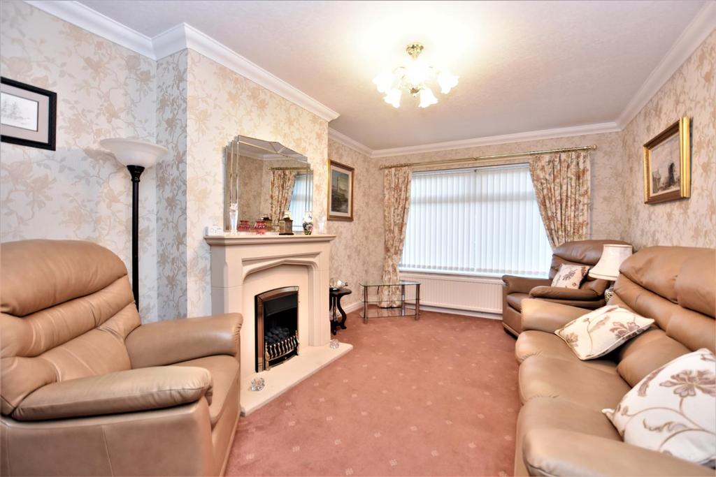 Greystoke Gardens, BarrowInFurness 2 bed semidetached bungalow £