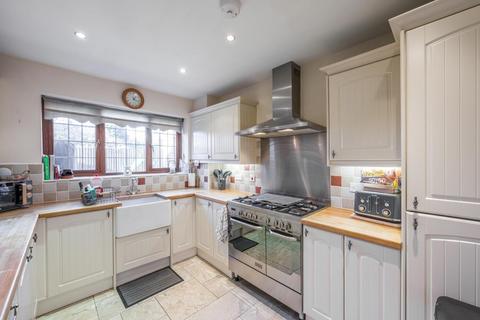 4 bedroom detached house for sale - Majors Fold, Gornal, The Straits
