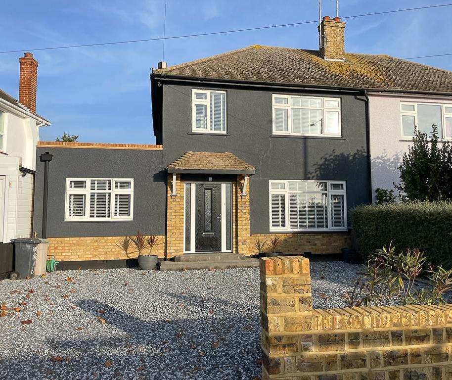 Poynings Avenue, SouthendOnSea 4 bed semidetached house £525,000