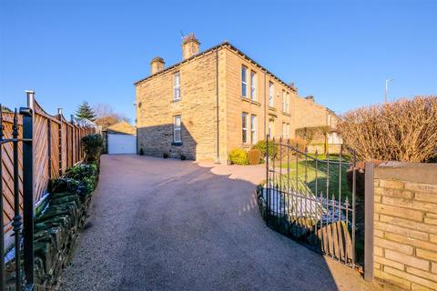 5 bedroom detached house for sale - Brighouse Road
