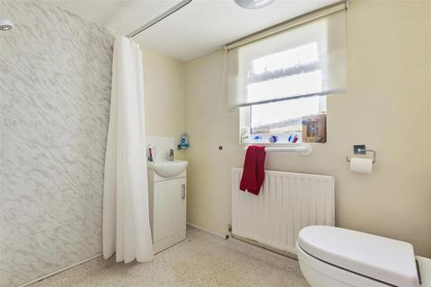 23 Dymoke Drive, Horncastle, LN9 6EW