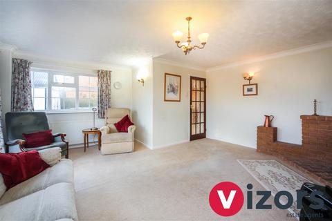 45 Bromsgrove Road, Studley, B80 7PG